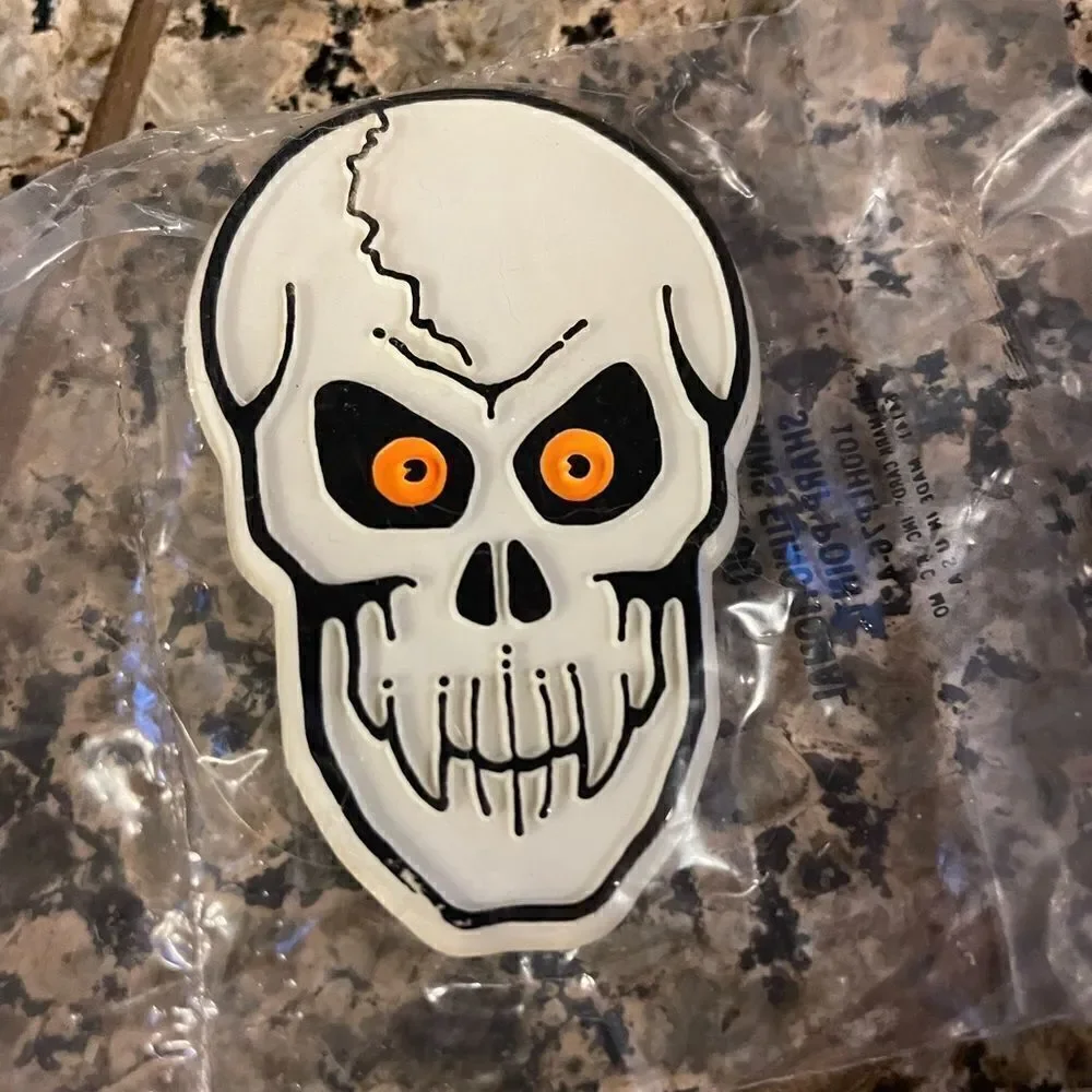 Vintage Hallmark Skeleton Pin - Picture 9 of 9